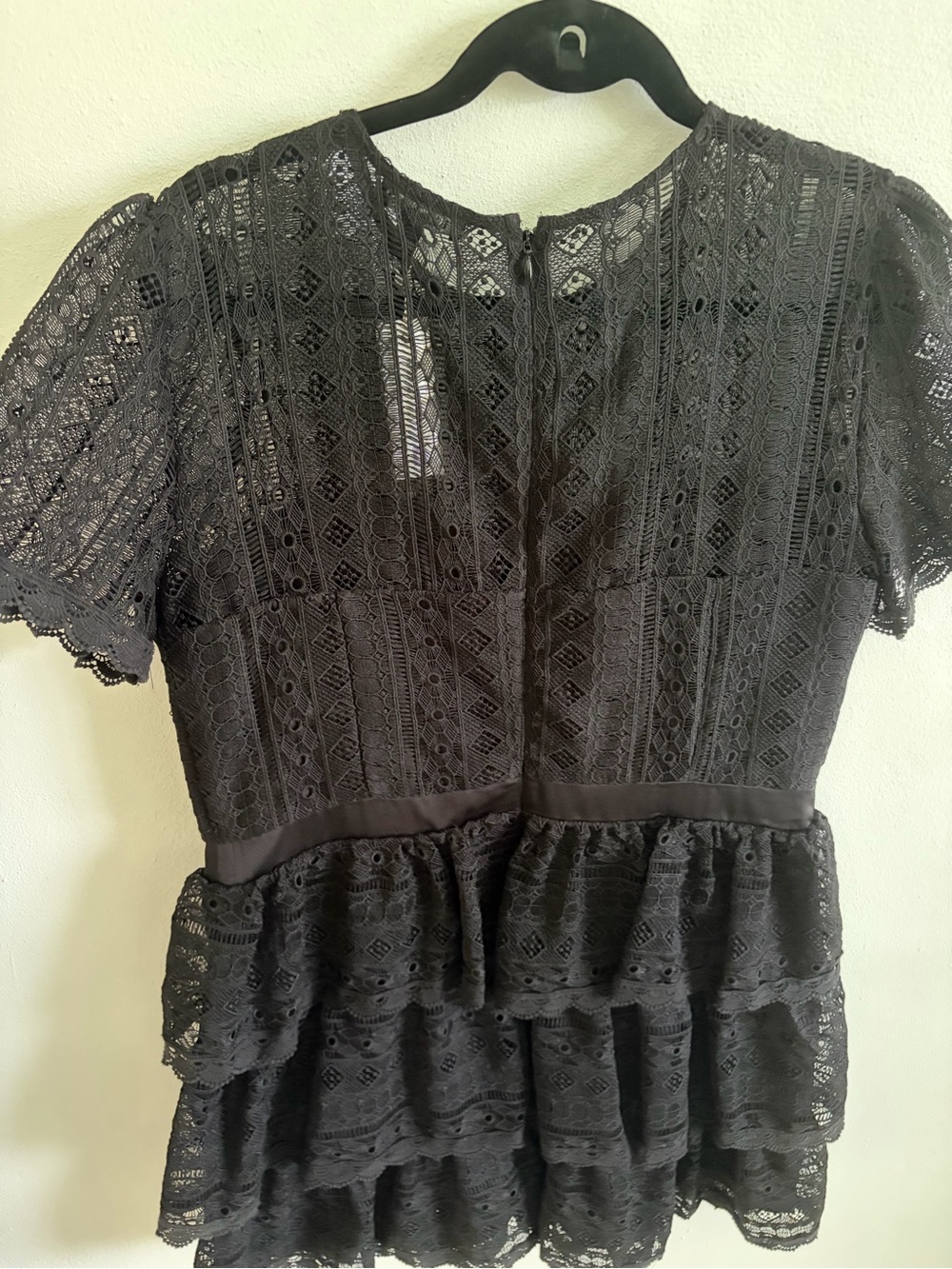 Express Black Lace Tiered Peplum Mini Dress - Picture 5 of 5